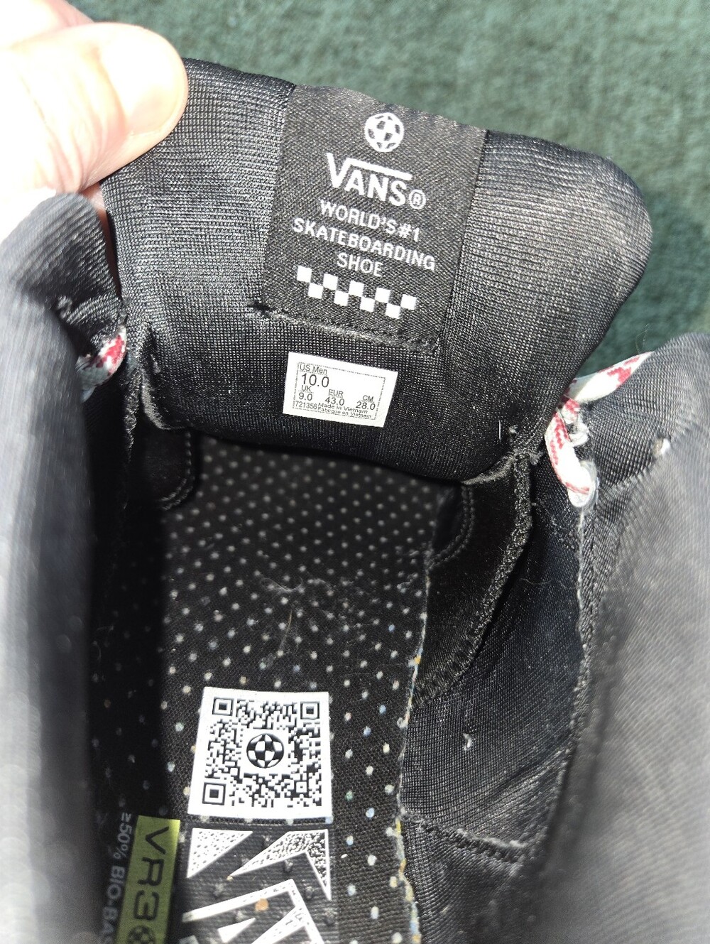 Vans Zahba Mid White, Gray & Black Skate Shoes with Red-Accent Laces Mens US 10 - Picture 8 of 9